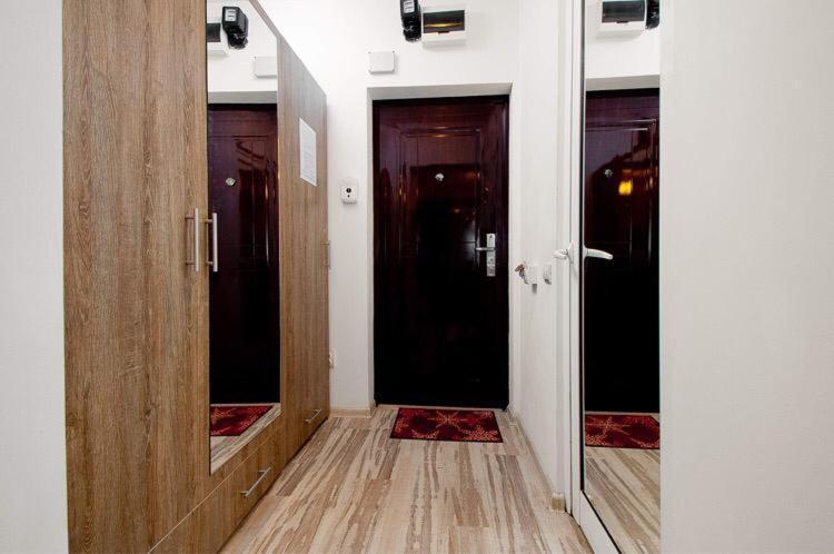 Lyla Apartment Galac Kültér fotó